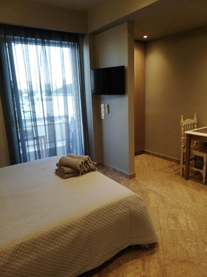 Maltezos Rooms Methana Exterior photo